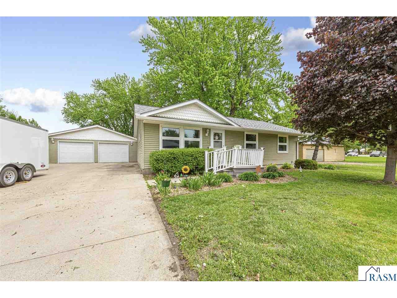 1129 S Ramsey Street Blue Earth MN 56013 7040335 image4