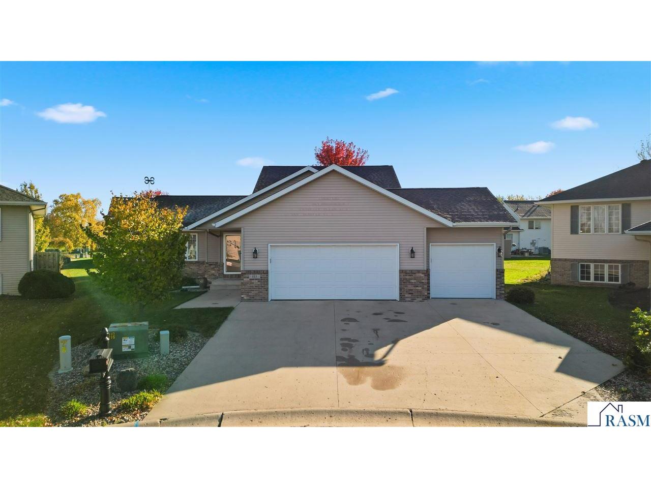 113 Bunker Court Mankato MN 56001 7038927 image1