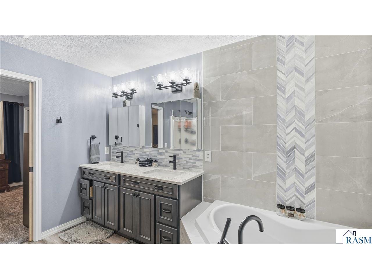 113 Bunker Court Mankato MN 56001 7038927 image18