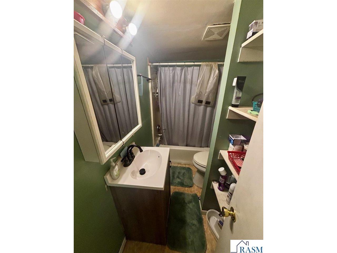 1131 N 7th Street Mankato MN 56001 267040818 image12
