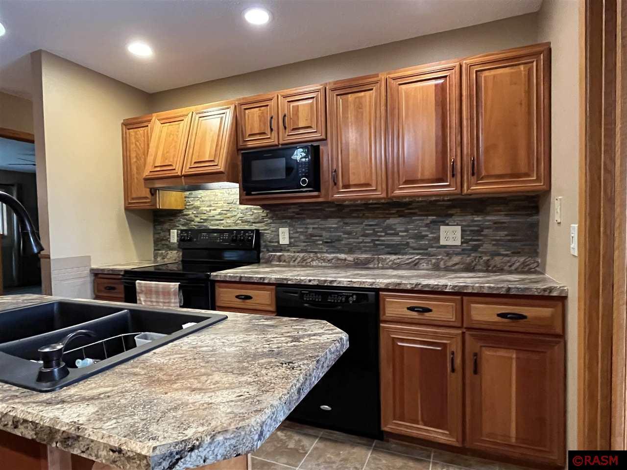 1133 N 10th Street Saint James MN 56081 7038547 image15