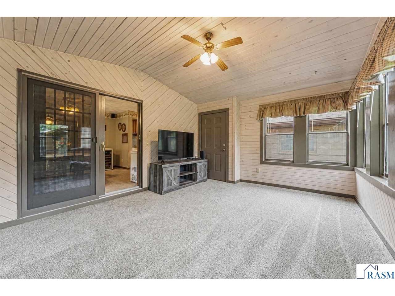 1139 N 10th Street Saint James MN 56081 267040476 image21