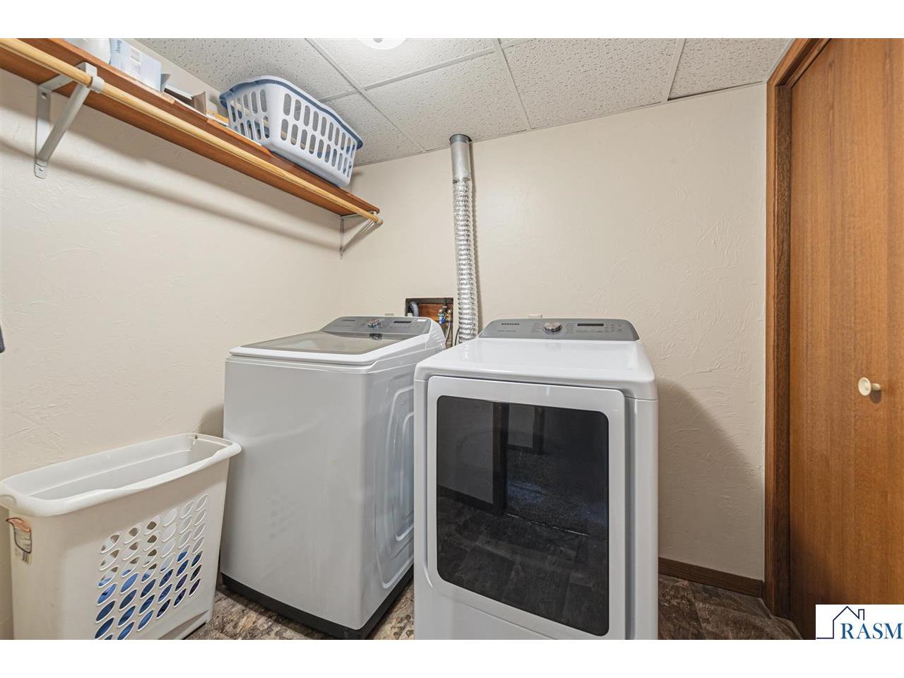 1139 N 10th Street Saint James MN 56081 267040476 image31