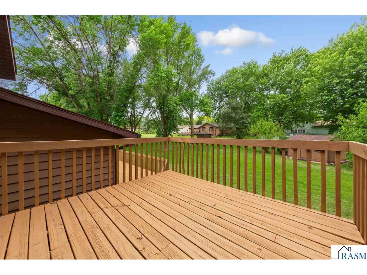 1139 N 10th Street Saint James MN 56081 267040476 image36