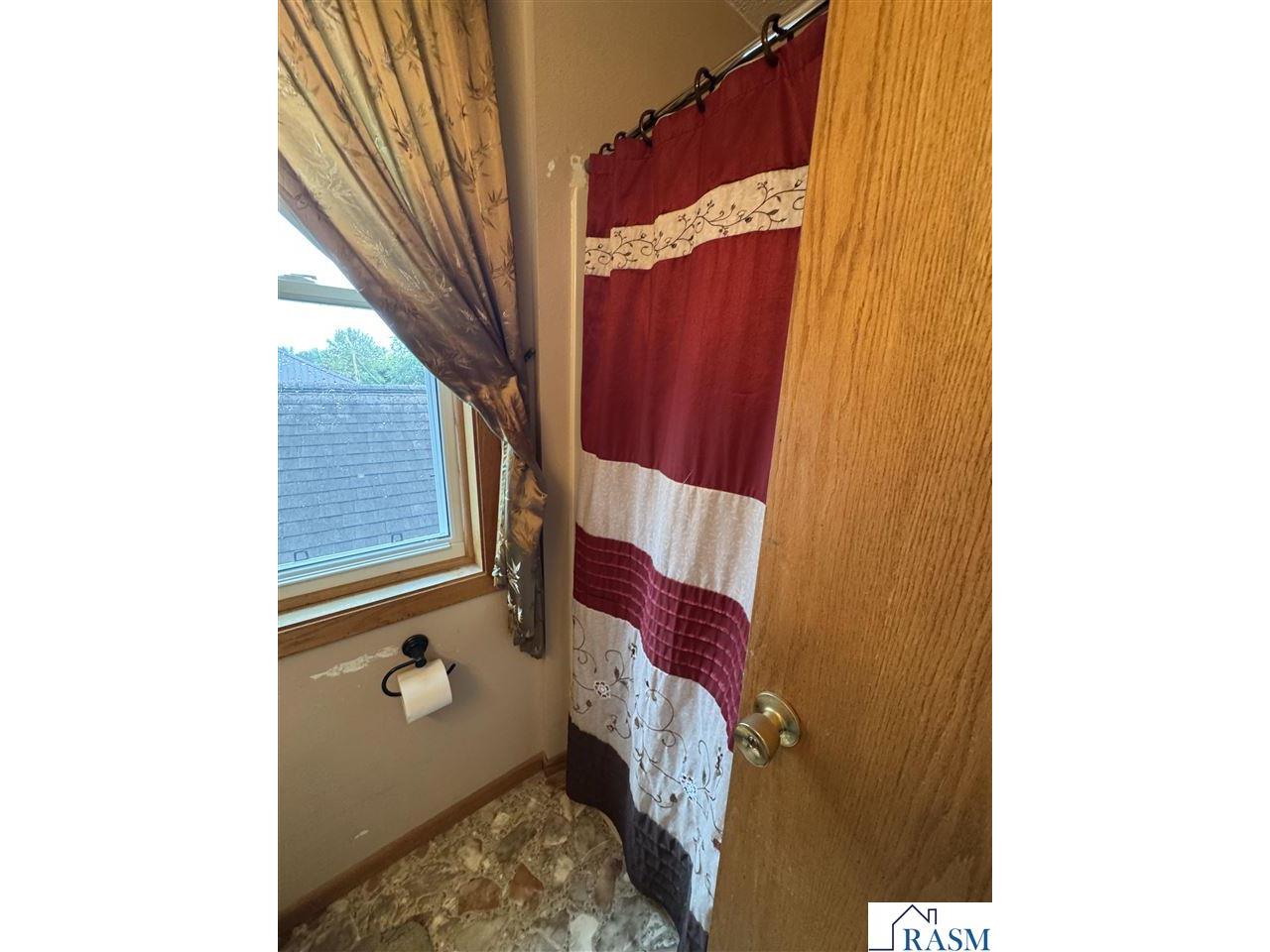 114 S Reed St Waterville MN 56096 7039604 image18