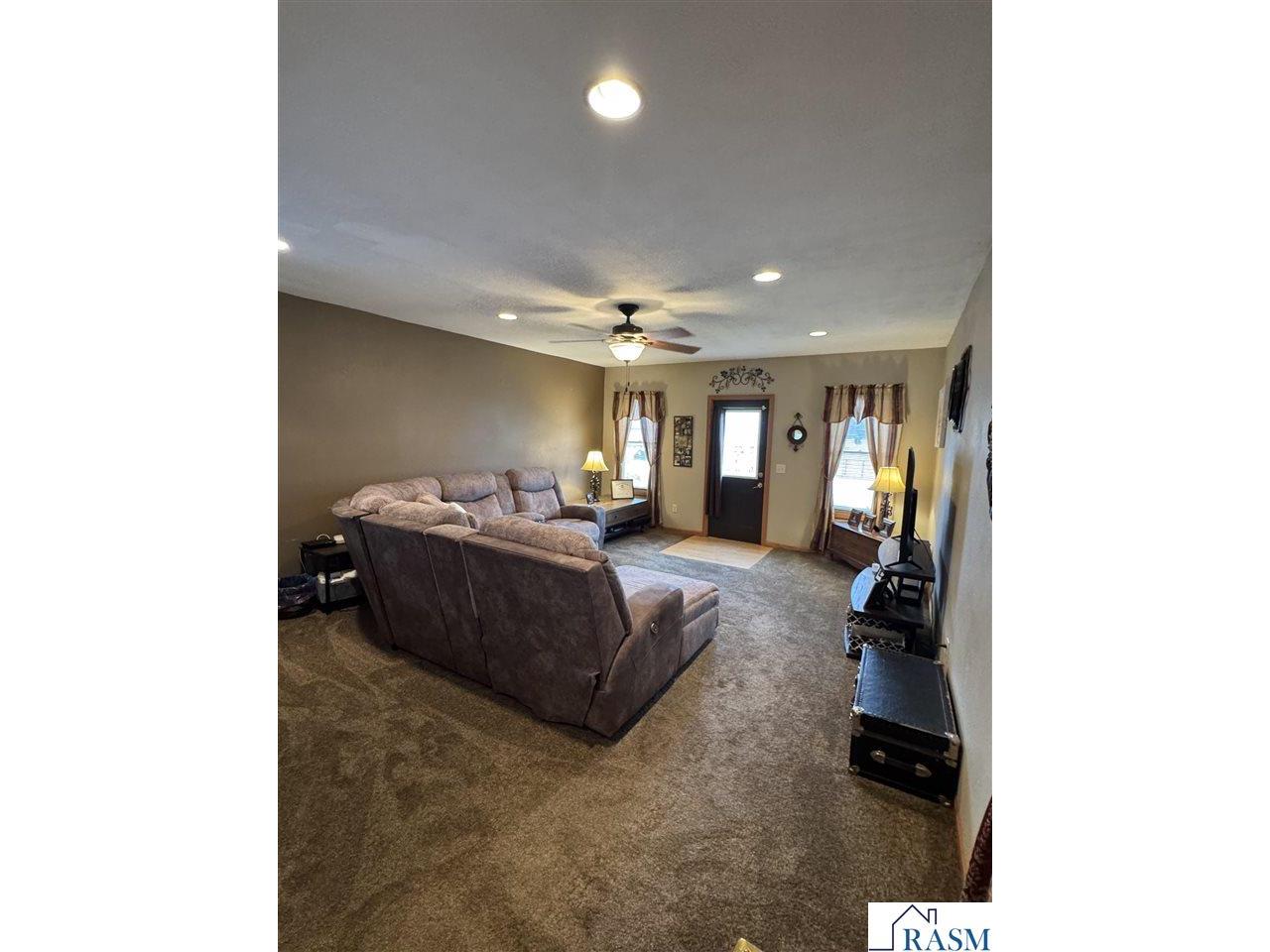 114 S Reed St Waterville MN 56096 7039604 image9