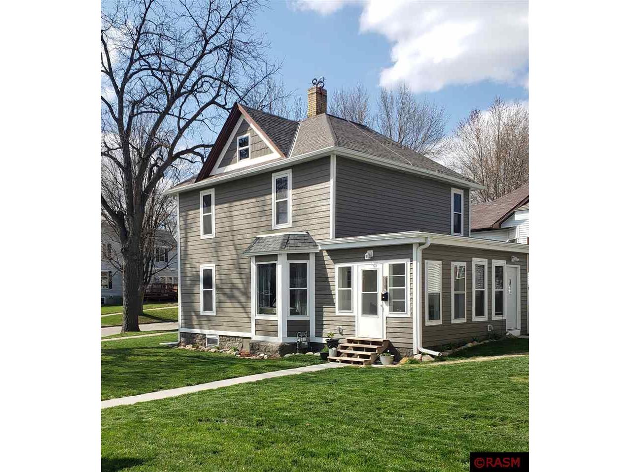 114 W 1st Street, Janesville, MN 56048 MLS 7026758 Edina Realty