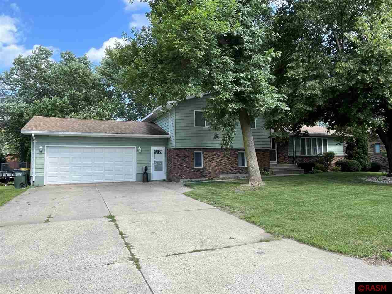 1140 N 9th Street Saint James MN 56081 7038002 image2