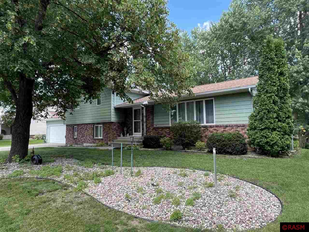 1140 N 9th Street Saint James MN 56081 7038002 image4