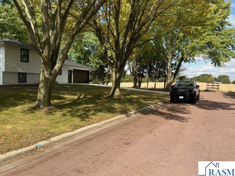 1145 Eighth Street North Saint James MN 56081 7038874 image6