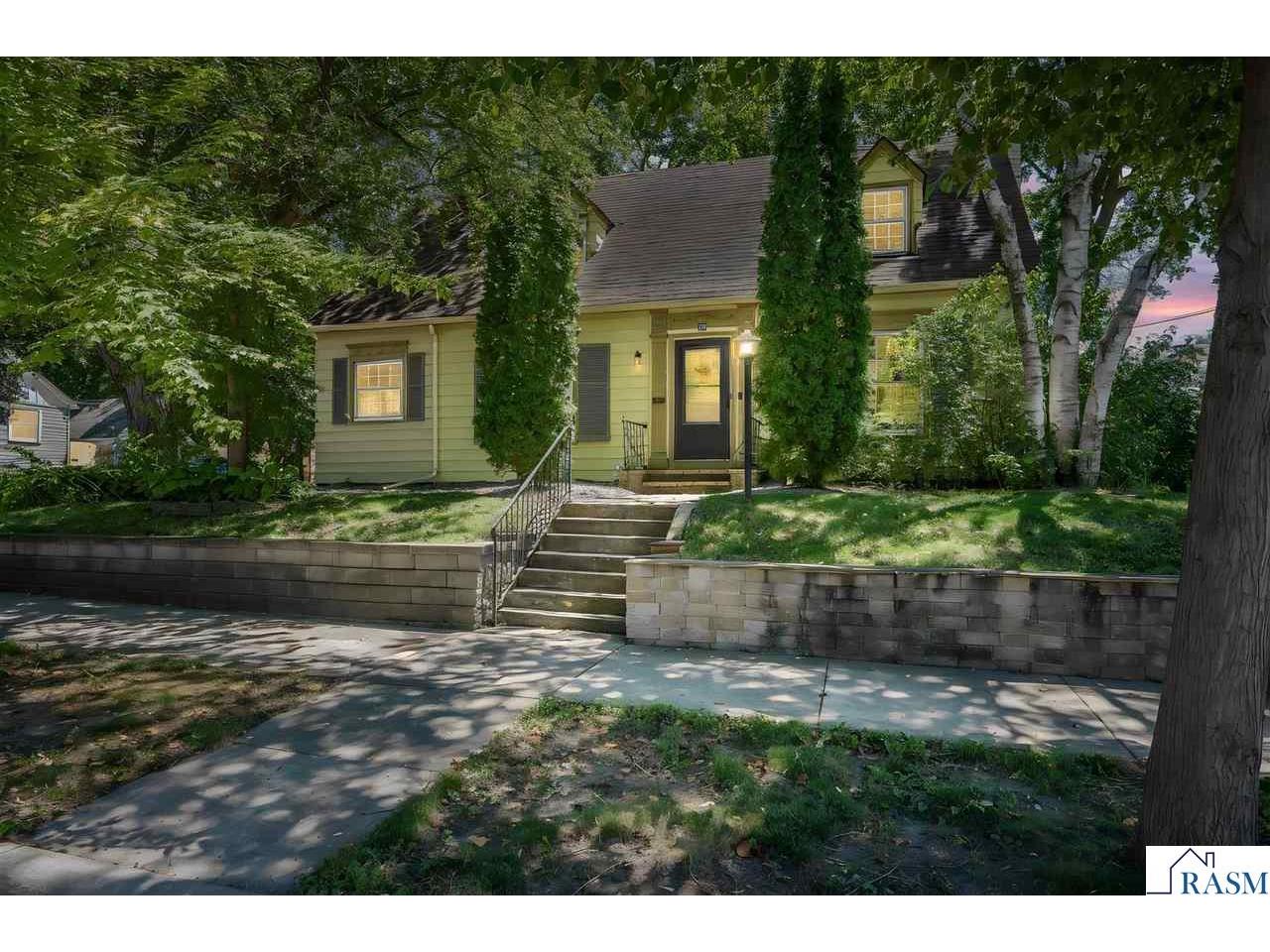 115 Bradley Street Mankato MN 56001 267040939 image1