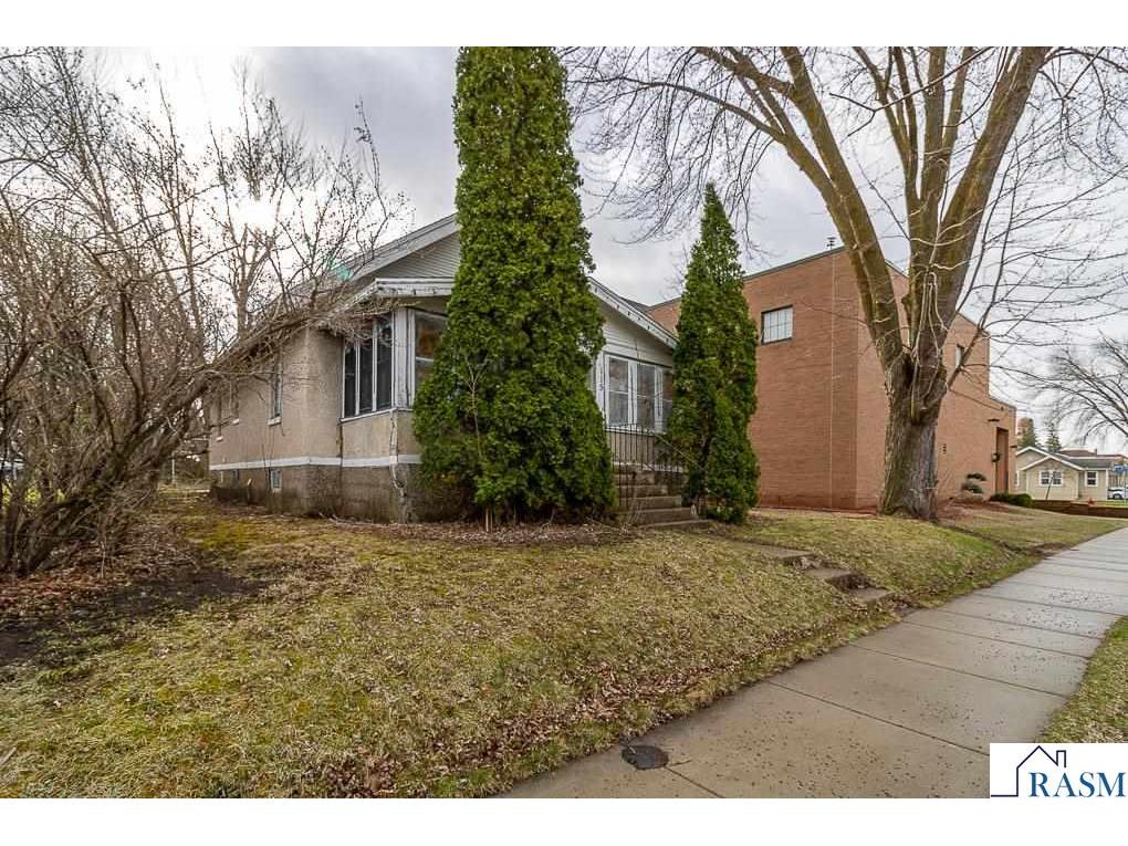 115 N Lexington Avenue Le Center MN 56057 7039940 image1