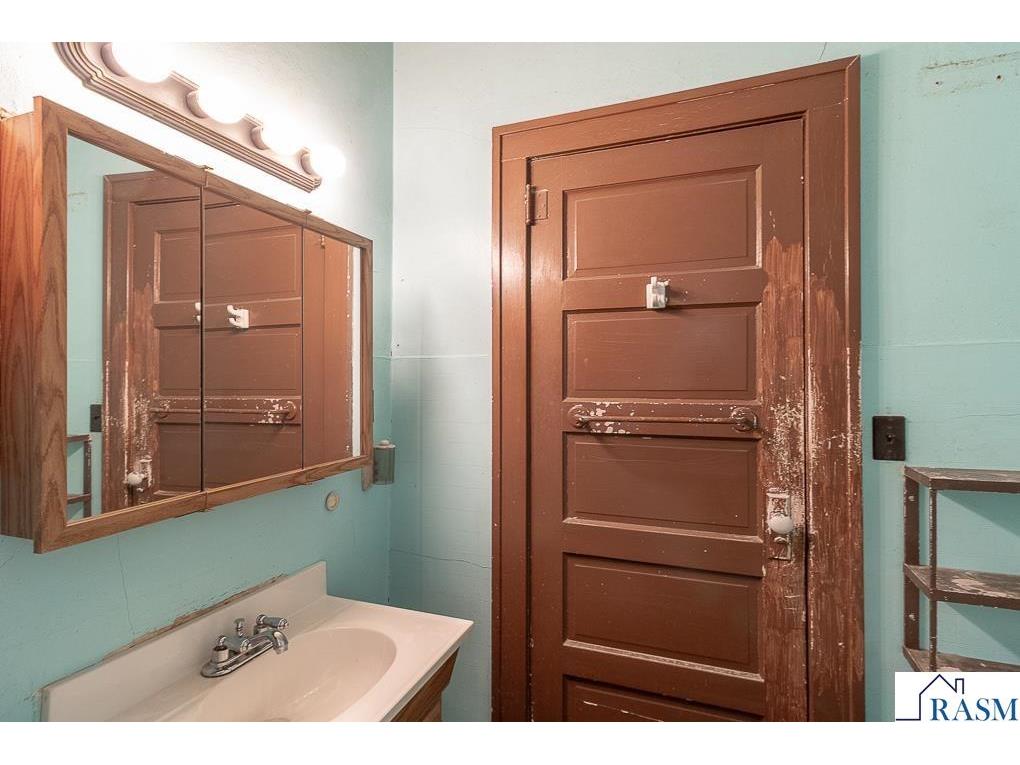115 N Lexington Avenue Le Center MN 56057 7039940 image17