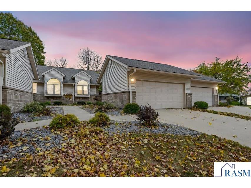 116 E 9th Street Blue Earth MN 56013 7039055 image1