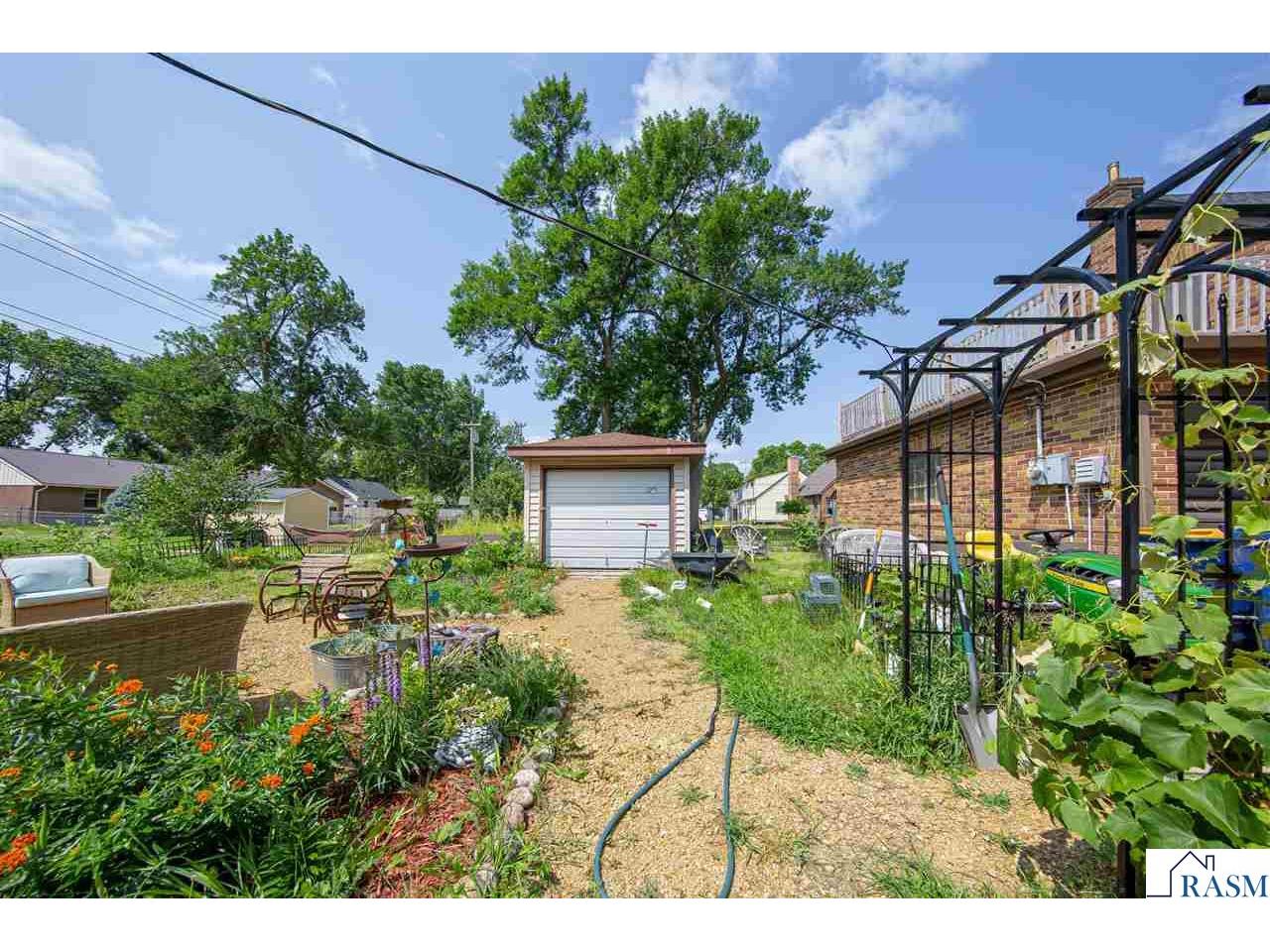 116 E Clinton Street Arlington MN 55307 267040993 image6