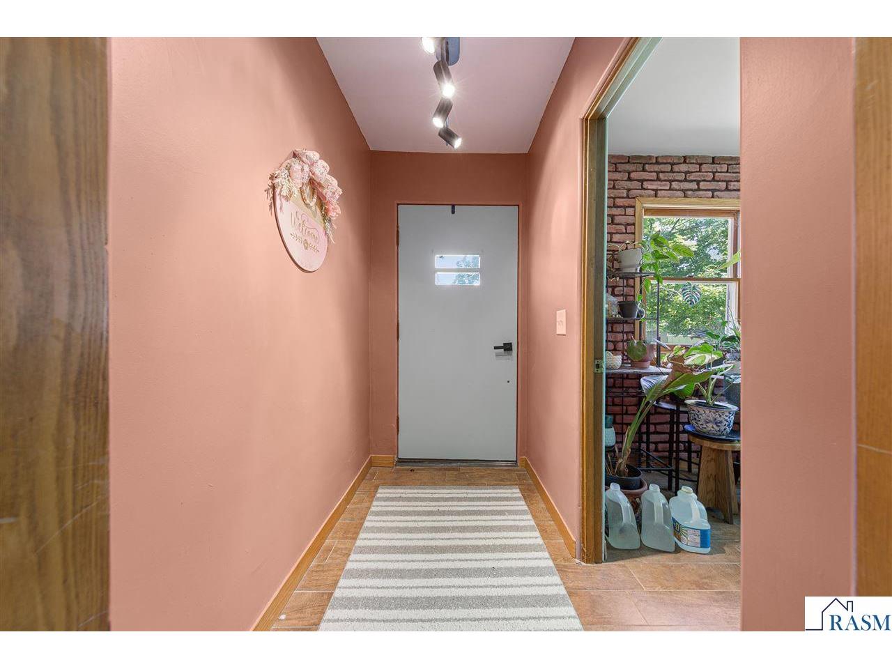 116 E Clinton Street Arlington MN 55307 267040993 image7