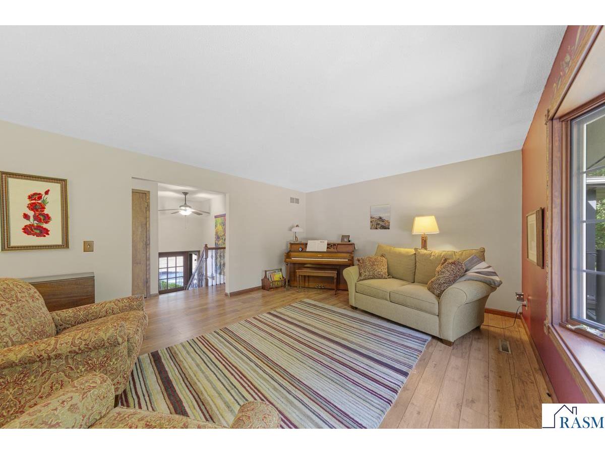 117 Marquette Avenue North Mankato MN 56003 7038744 image22