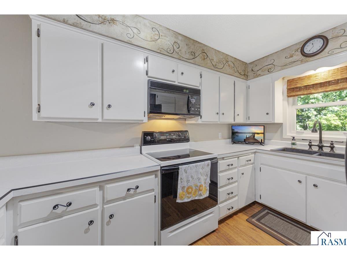 117 Marquette Avenue North Mankato MN 56003 7038744 image30