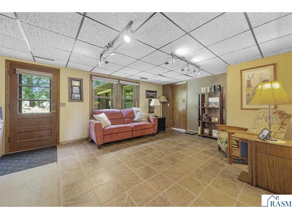 117 Marquette Avenue North Mankato MN 56003 7038744 image36