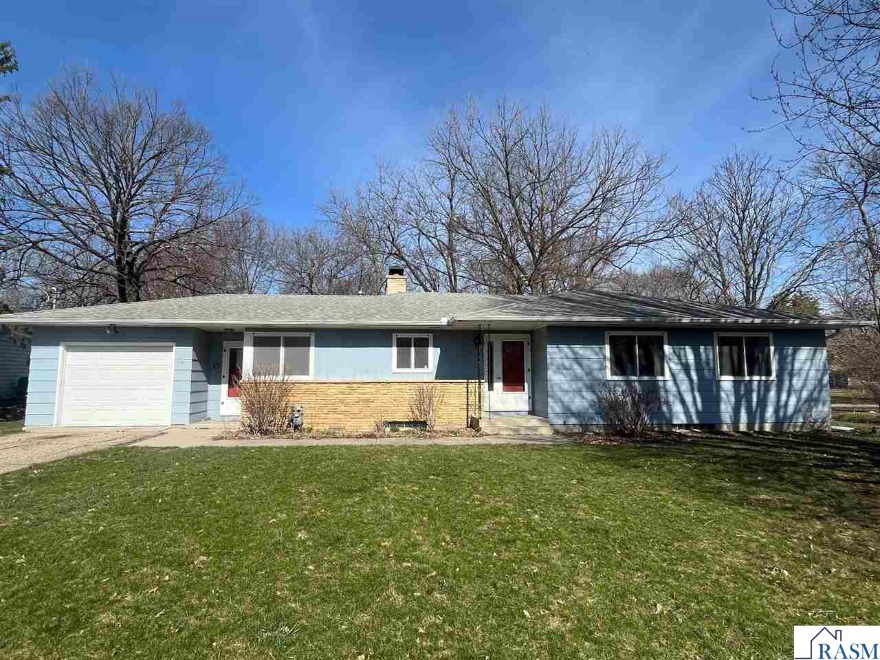 118 S Skyline Dr  