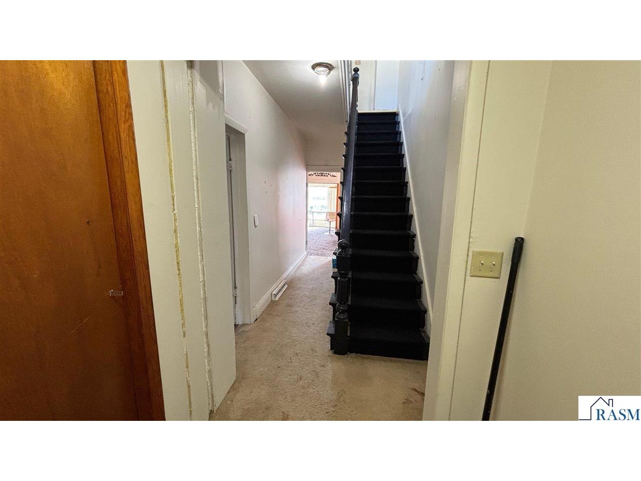 12 E Main Street Madelia MN 56062 7038852 image11