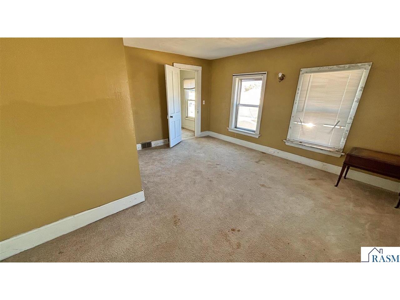 12 E Main Street Madelia MN 56062 7038852 image24