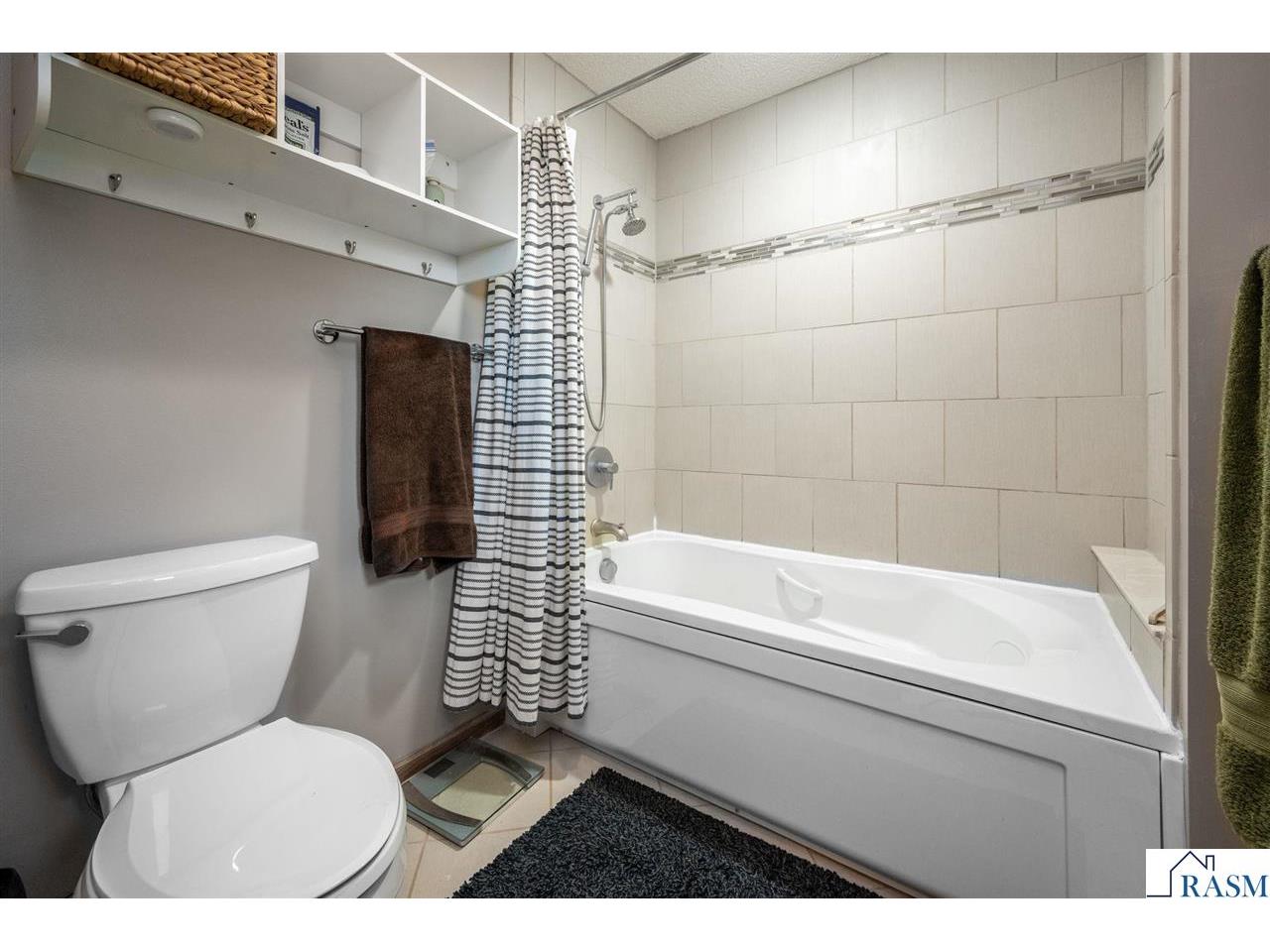120 Chaucer Court Mankato MN 56001 267040561 image46