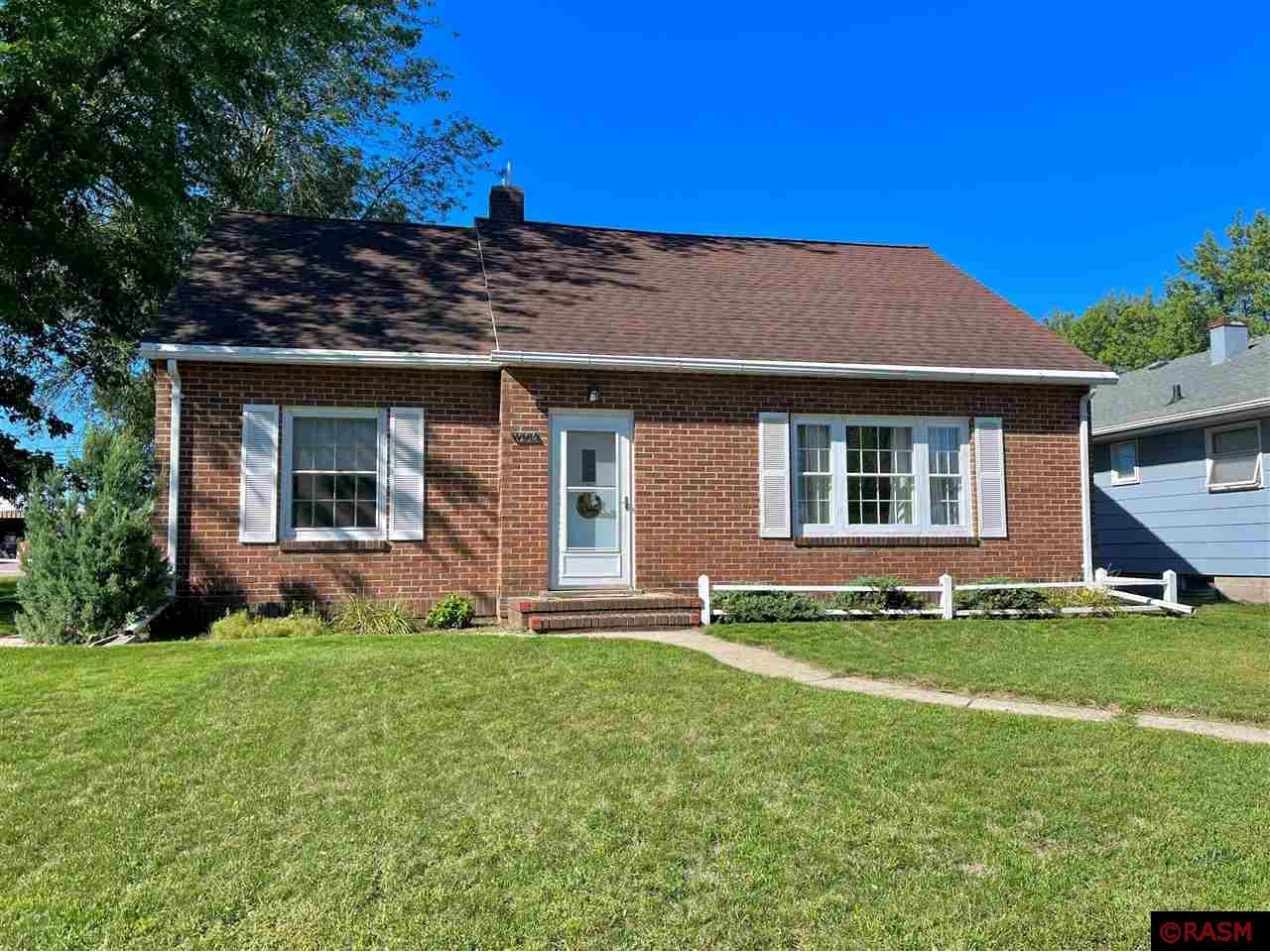 1204 S Minnesota Street, New Ulm, MN, 56073 MLS 7030810 Edina Realty