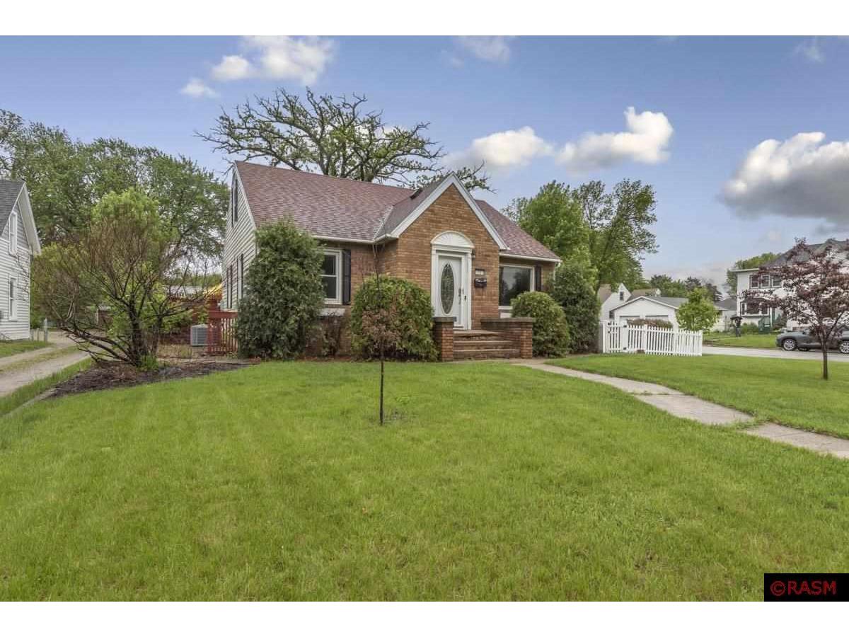 1207 S Cedar Ave Owatonna MN 55060 7037520 image1