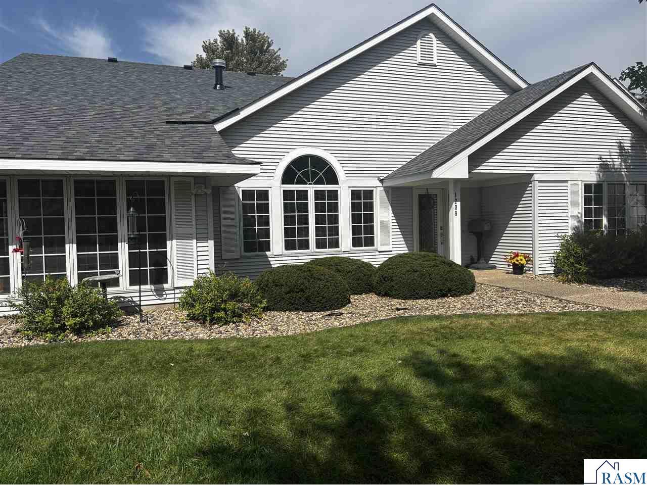 1208 Rockbend Parkway Saint Peter MN 56082 7038604 image1