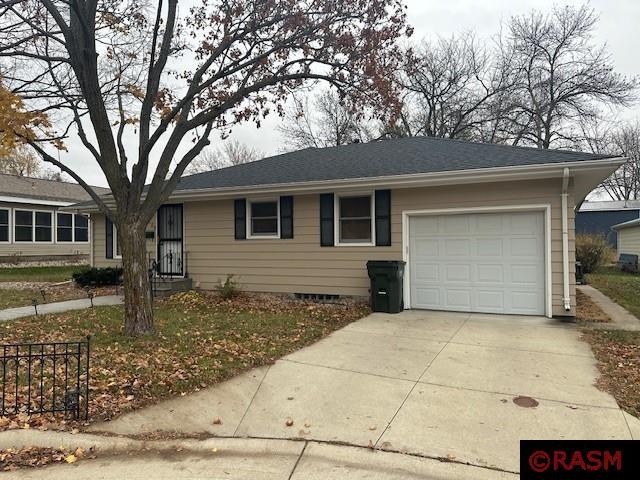 1209 N WASHINGTON Avenue Saint Peter MN 56082 7036328 image1