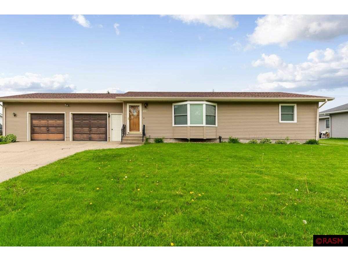 1209 SE 8th Street Waseca MN 56093 7034932 image1