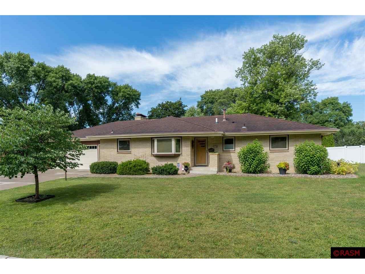 1210 E River Drive Mankato MN 56001 7032845 image1