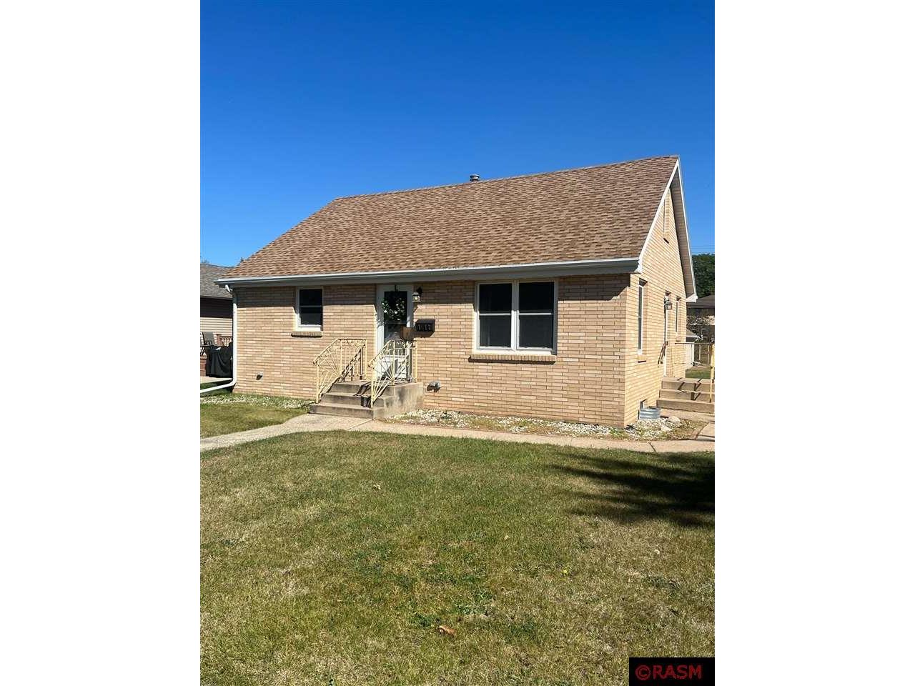 1217 S Franklin New Ulm MN 56073 7036038 image1