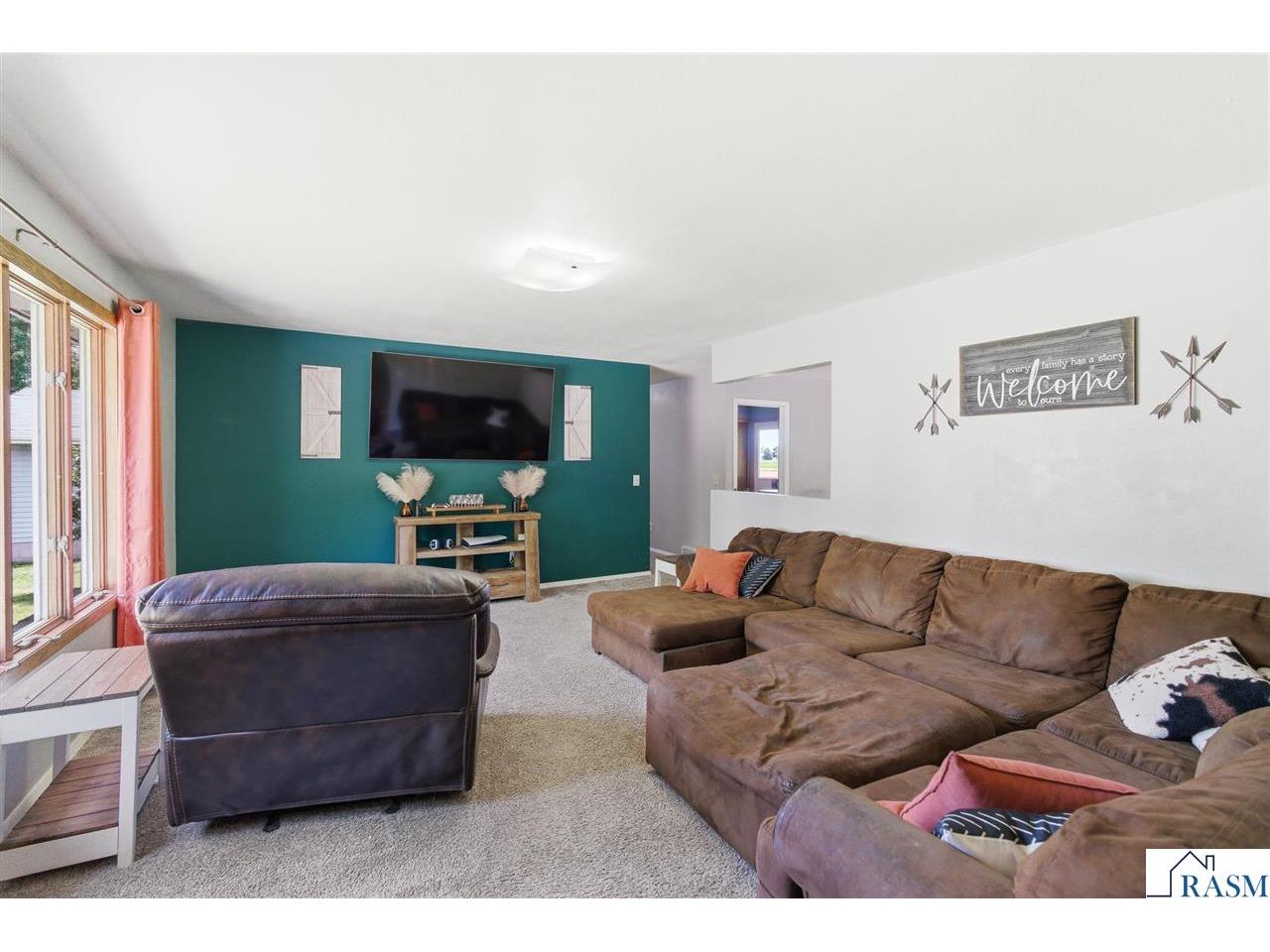 122 E Martin Street Lewisville MN 56060 267040475 image10