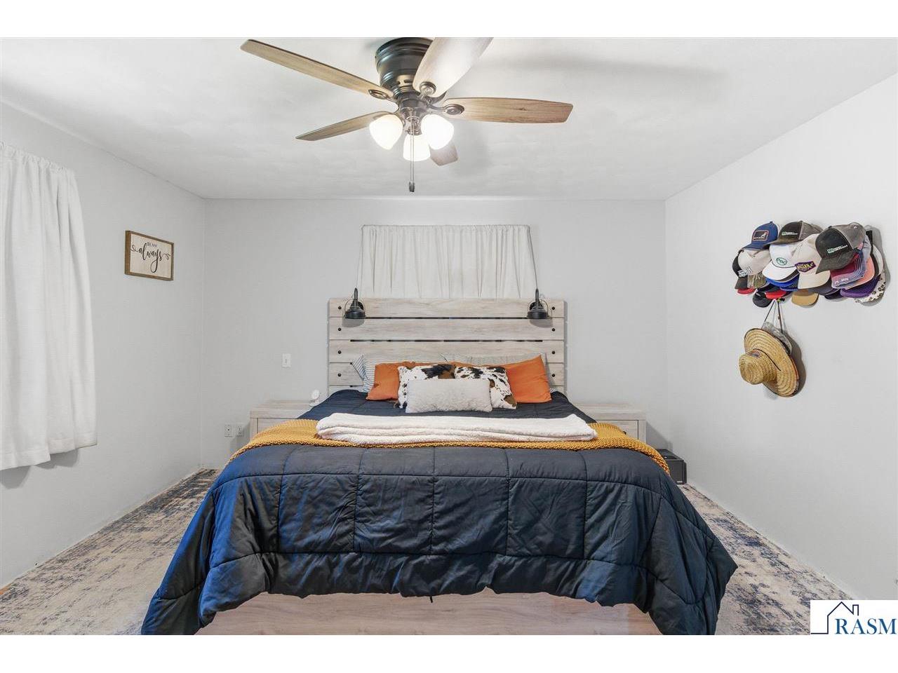 122 E Martin Street Lewisville MN 56060 267040475 image22