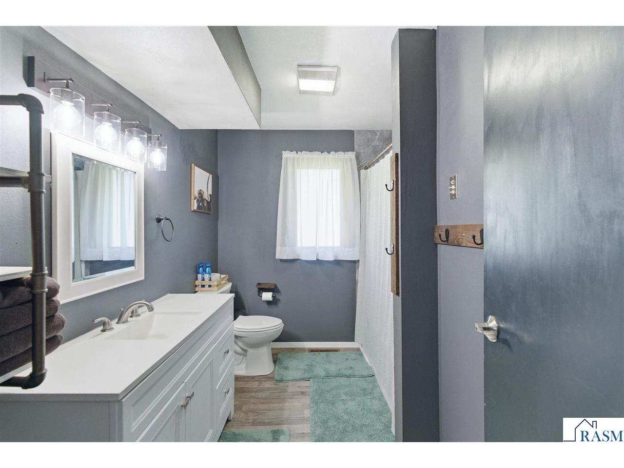 122 E Martin Street Lewisville MN 56060 267040475 image24