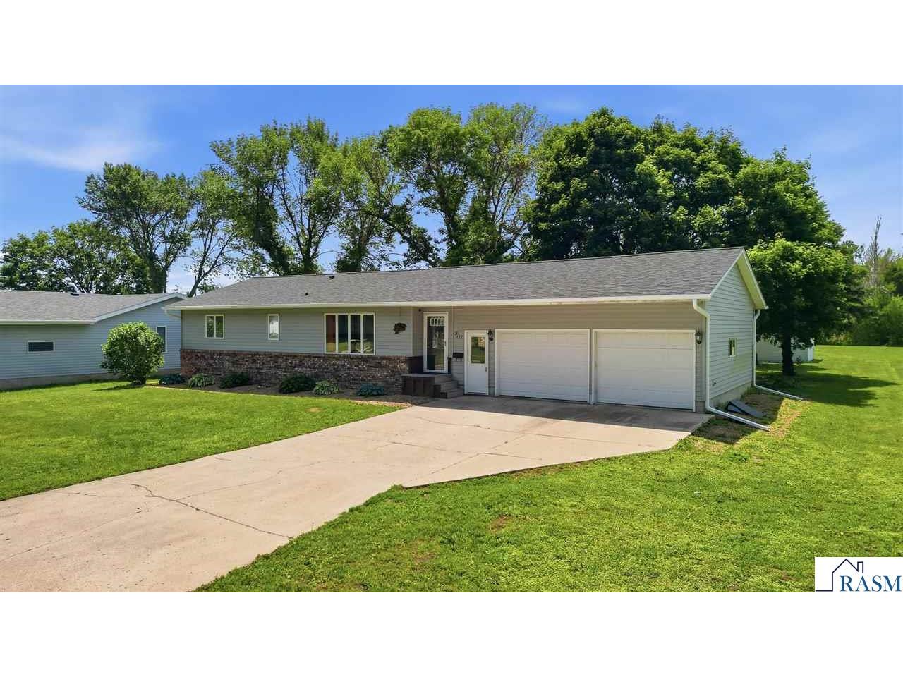 122 E Martin Street Lewisville MN 56060 267040475 image37