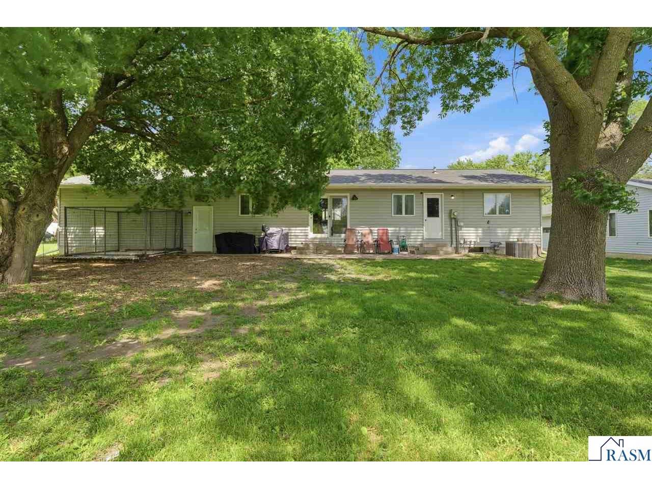 122 E Martin Street Lewisville MN 56060 267040475 image5