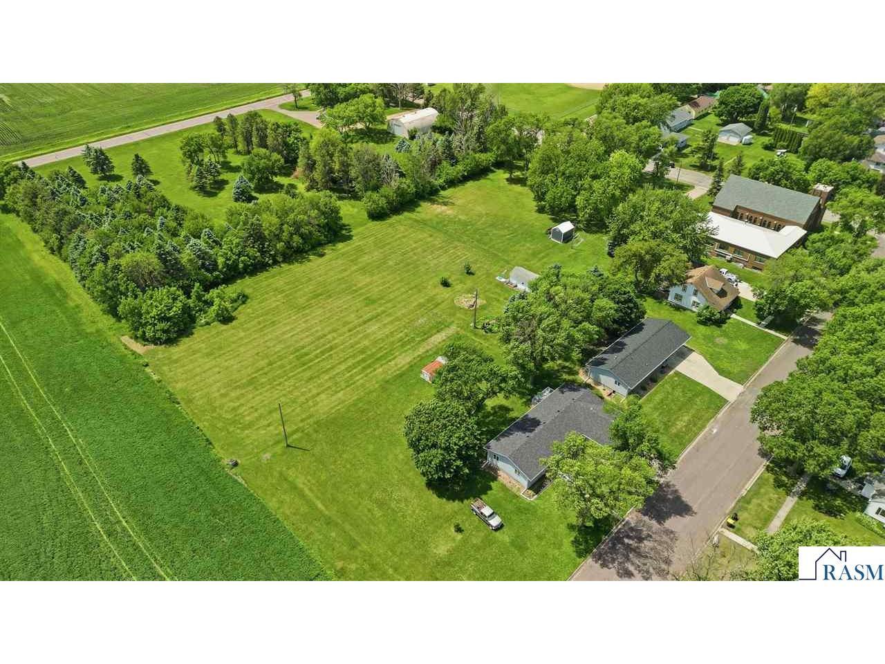 122 E Martin Street Lewisville MN 56060 267040475 image50