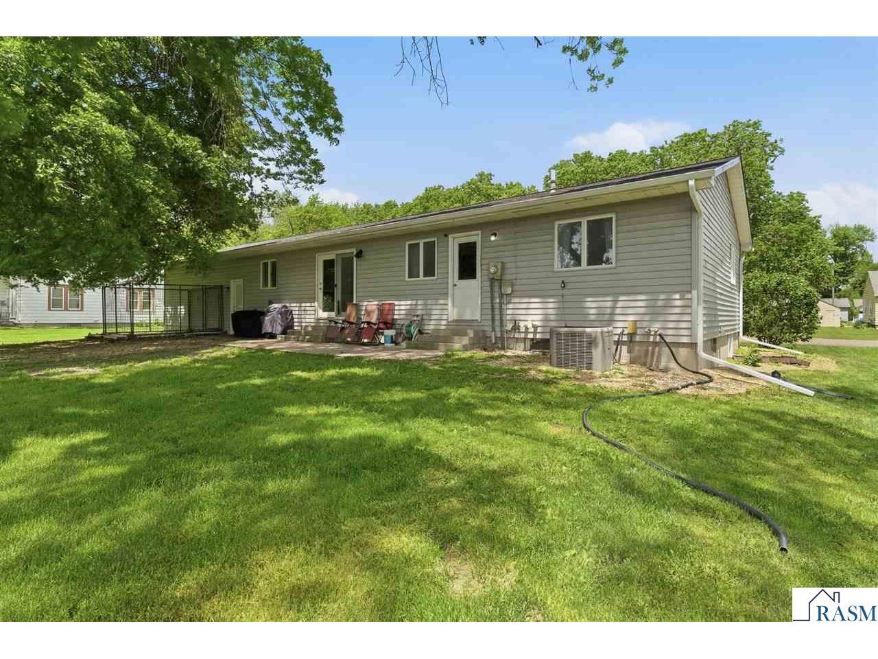 122 E Martin Street Lewisville MN 56060 267040475 image6