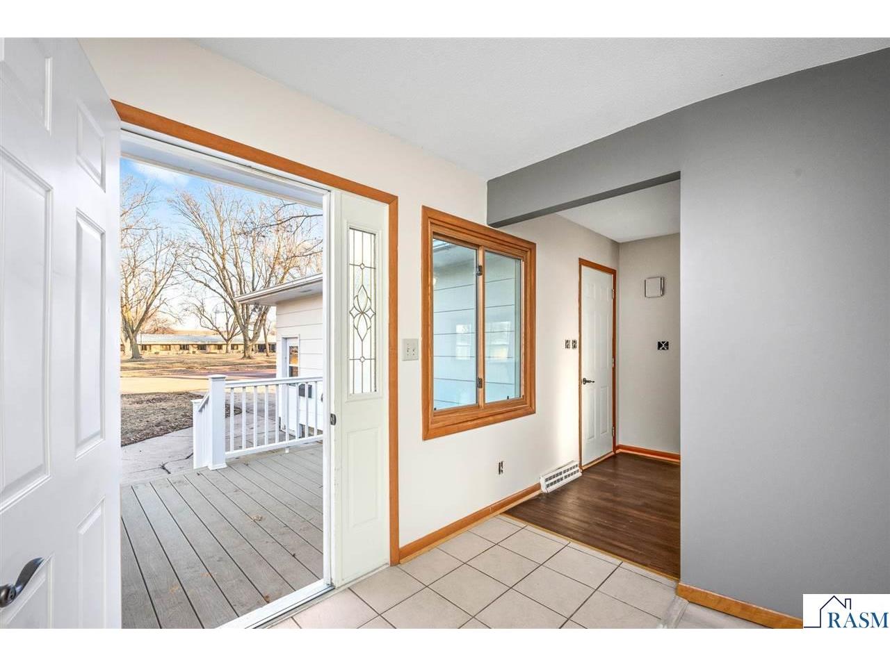 1224 S Ramsey Street Blue Earth MN 56013 7039490 image12