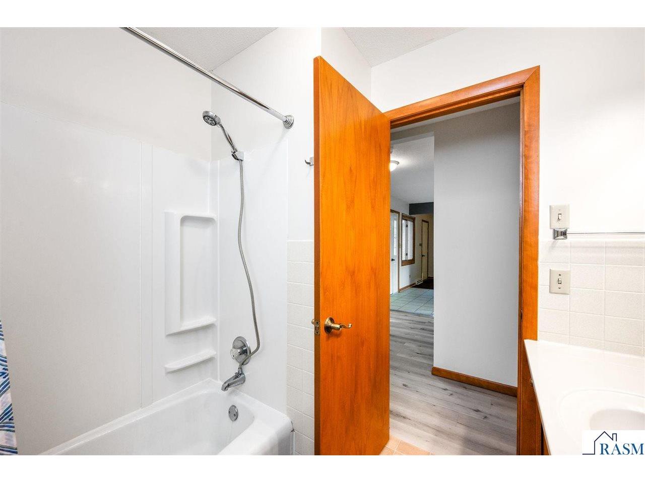 1224 S Ramsey Street Blue Earth MN 56013 7039490 image34