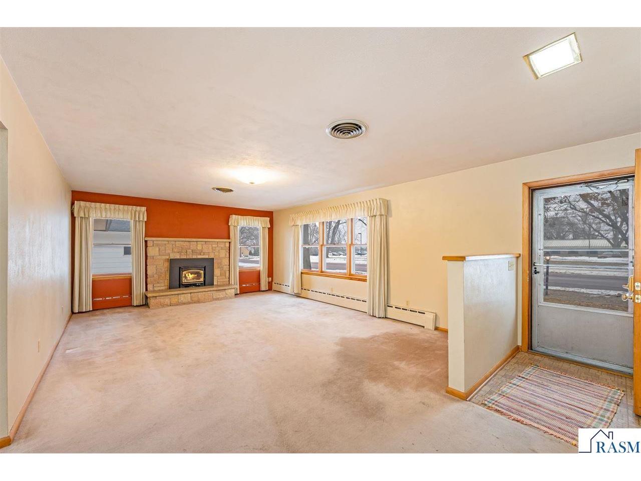 1228 S Ramsey Street Blue Earth MN 56013 7039265 image11