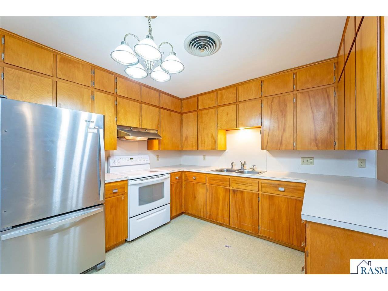 1228 S Ramsey Street Blue Earth MN 56013 7039265 image16