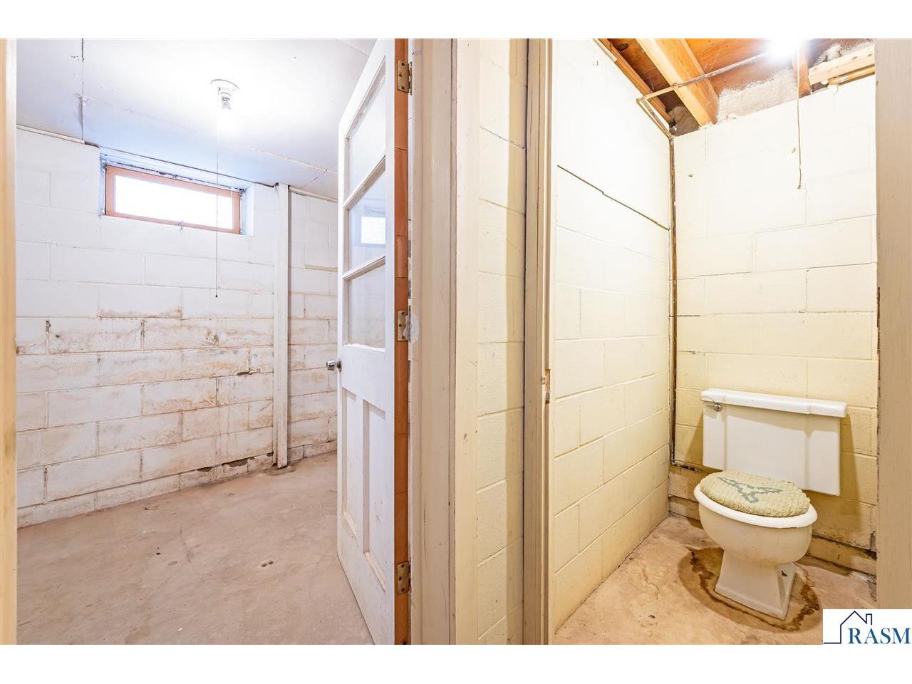 1228 S Ramsey Street Blue Earth MN 56013 7039265 image36