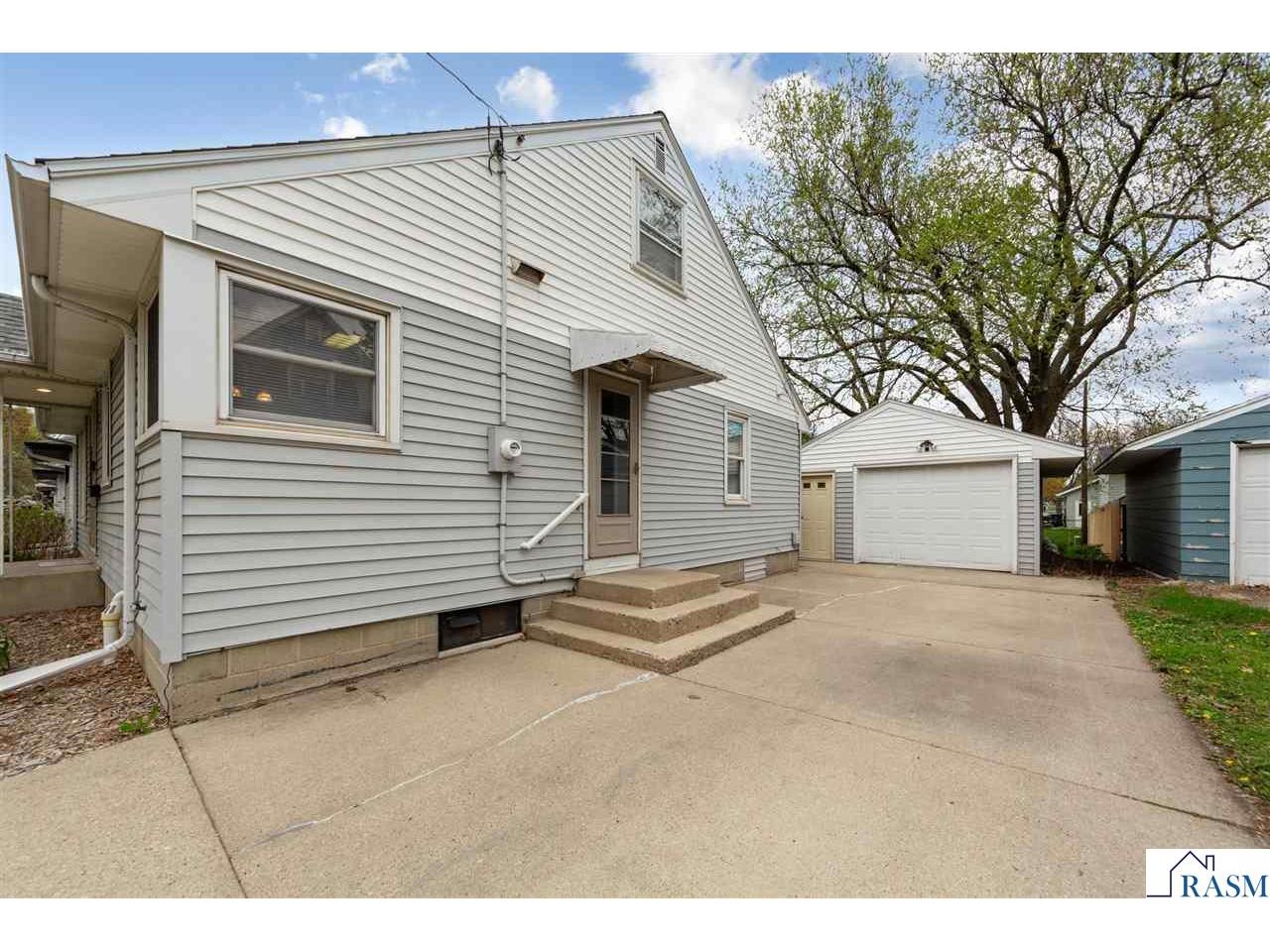 123 Long Street Mankato MN 56001 7040137 image37