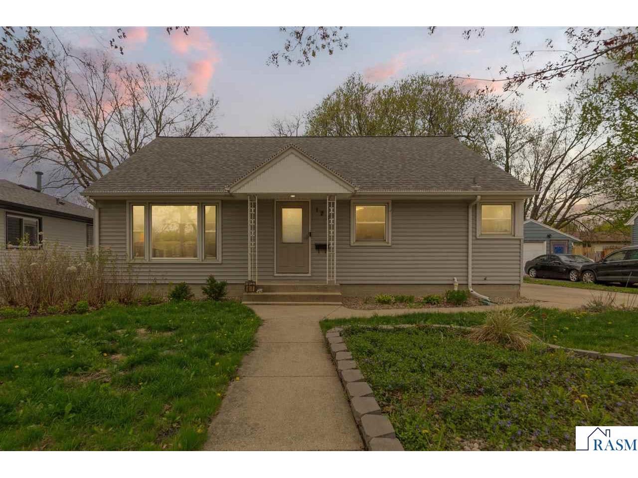 123 Long Street Mankato MN 56001 7040137 image45