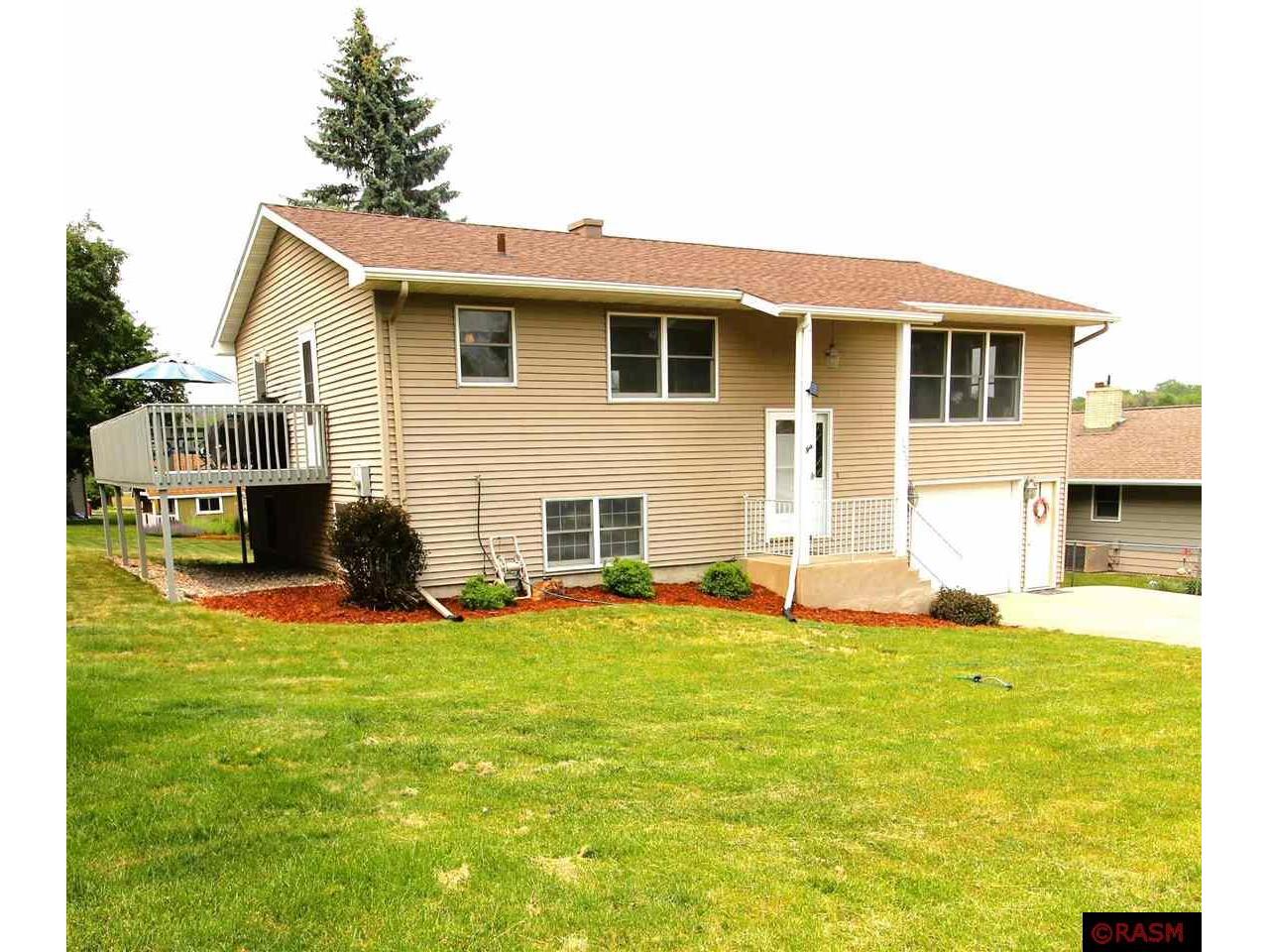 1232 S 3rd Street New Ulm MN 56073 7032619 image1