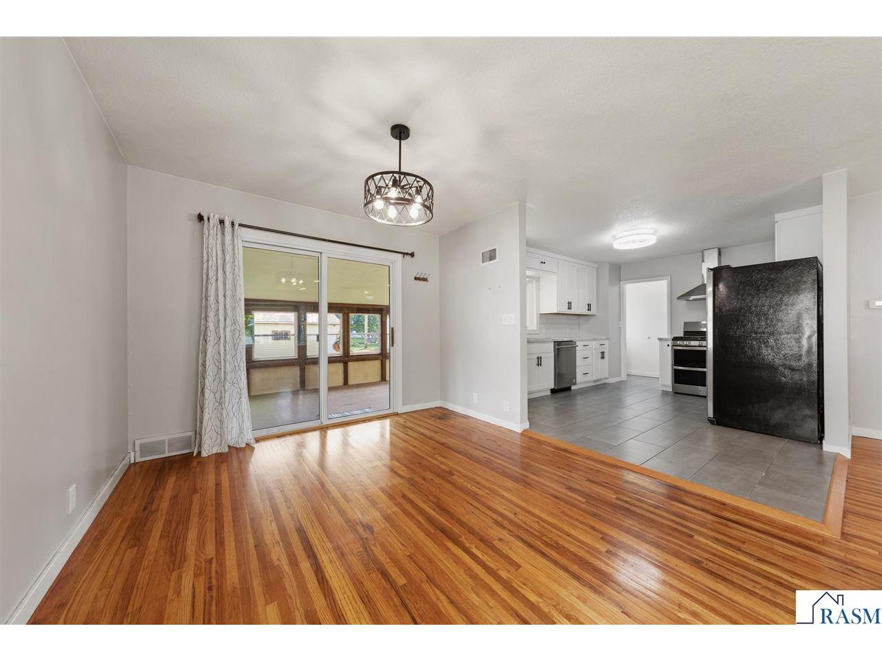 1235 Marsh St Mankato MN 56001 267040647 image12
